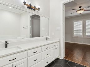 5200  Longview Street , Dallas Texas 75206