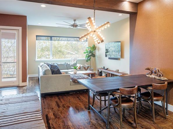 4610  Steel Street , Dallas Texas 75219