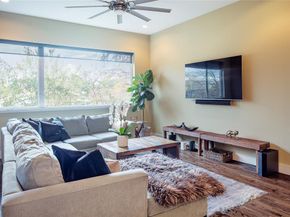 4610  Steel Street , Dallas Texas 75219