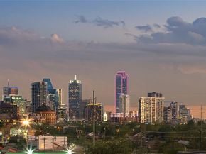 4610  Steel Street , Dallas Texas 75219