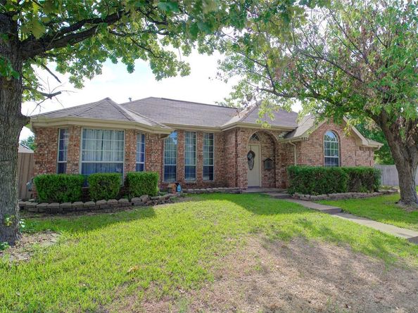 4825  Bobtown Road , Garland Texas 75043