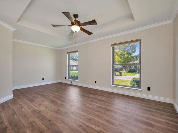 7012  Bentley Avenue , Fort Worth Texas 76137