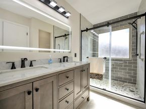 7012  Bentley Avenue , Fort Worth Texas 76137