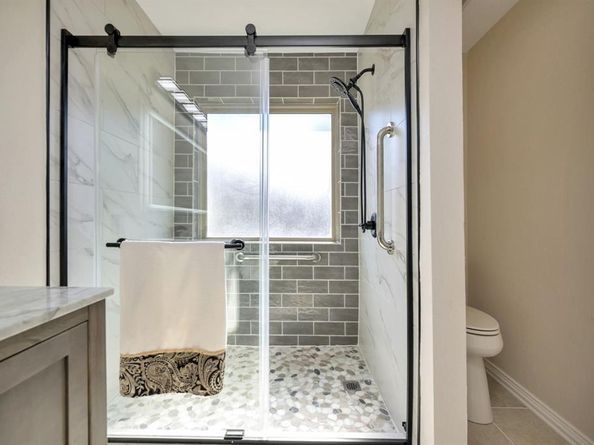 7012  Bentley Avenue , Fort Worth Texas 76137