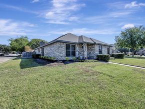 7012  Bentley Avenue , Fort Worth Texas 76137