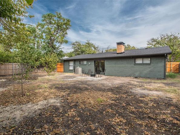 2825  Fairbrook Street , Irving Texas 75062