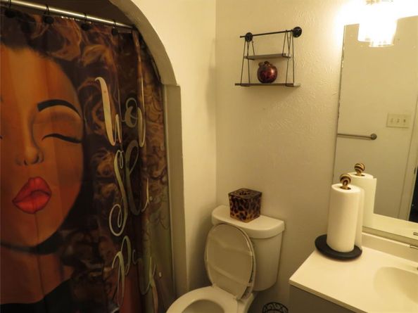 7218  Chinaberry Road , Dallas Texas 75249