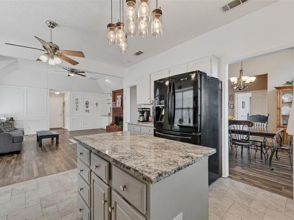 7005  Buckhorn Drive , Rowlett Texas 75089