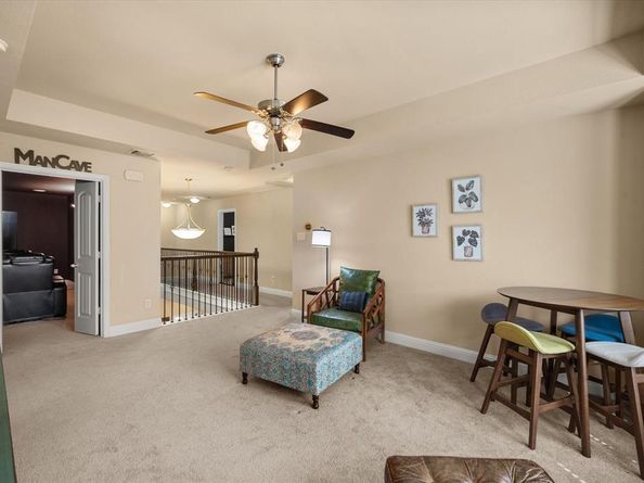 6532  Prairie Flower Trail , Dallas Texas 75227