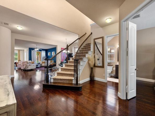 6532  Prairie Flower Trail , Dallas Texas 75227