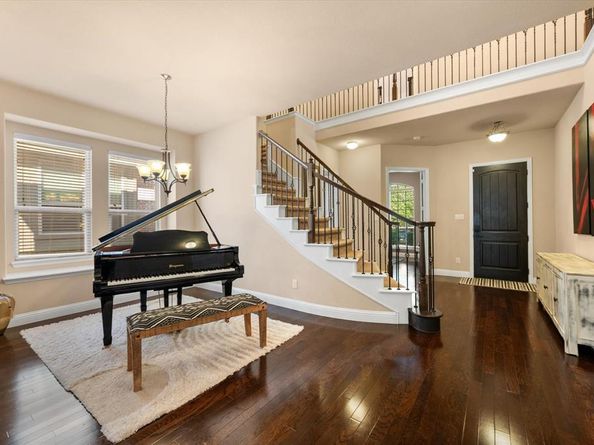 6532  Prairie Flower Trail , Dallas Texas 75227