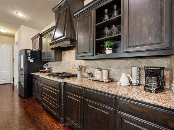 6532  Prairie Flower Trail , Dallas Texas 75227