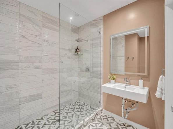 5947  Meadowcrest Drive , Dallas Texas 75230