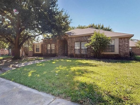 820  Charter Oak Street , Allen Texas 75002