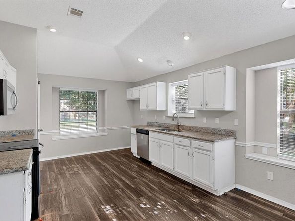 820  Charter Oak Street , Allen Texas 75002