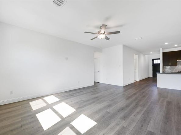 1453  Zapateado Way , Fort Worth Texas 76052