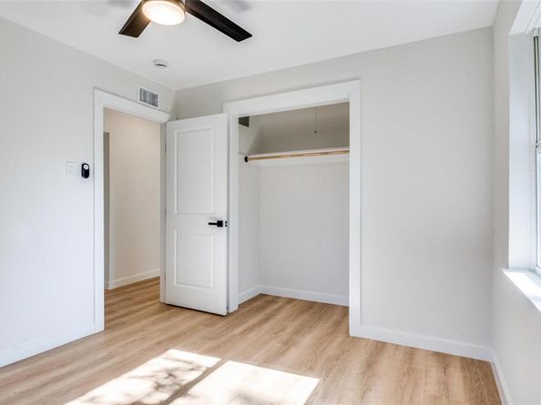 118 W Wanda Drive , Garland Texas 75040