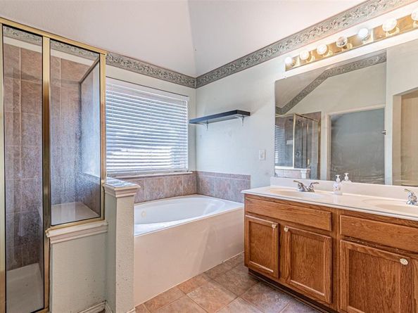 5504  Thornberry Drive , Fort Worth Texas 76137