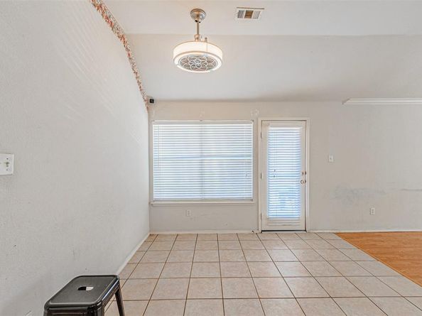 5504  Thornberry Drive , Fort Worth Texas 76137
