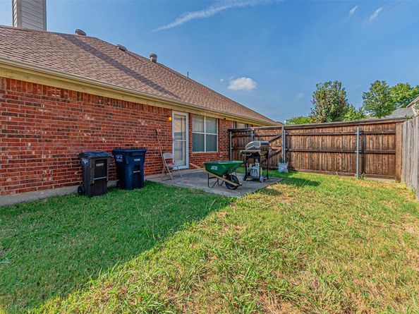 5504  Thornberry Drive , Fort Worth Texas 76137