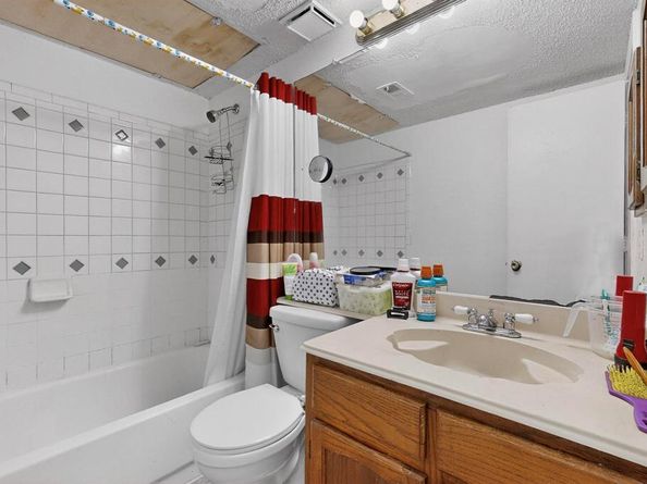 10243  Woodlot Drive , Dallas Texas 75217