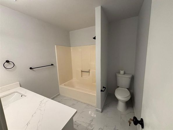 8455  Sugarberry Road , Dallas Texas 75249