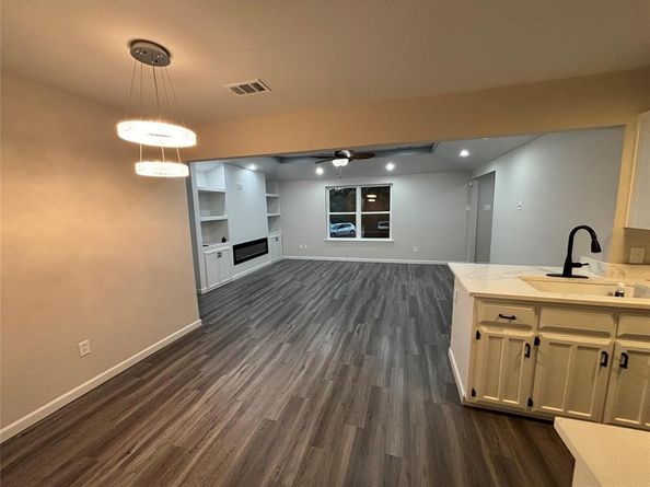 8455  Sugarberry Road , Dallas Texas 75249