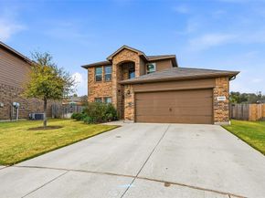 1401  Briarwood Drive , Azle Texas 76020
