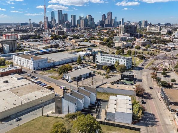 506  1st Avenue , Dallas Texas 75226