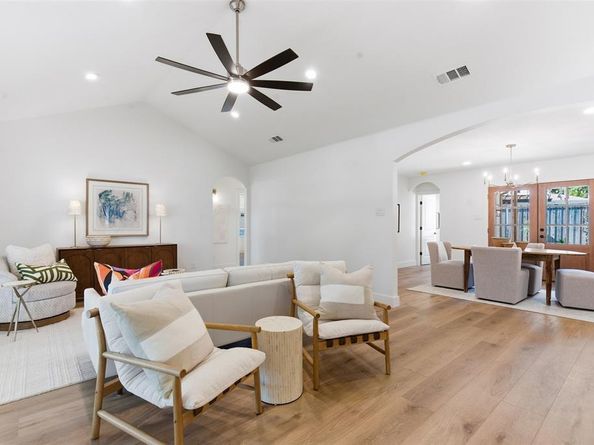 309  Eastwood Avenue , Fort Worth Texas 76107