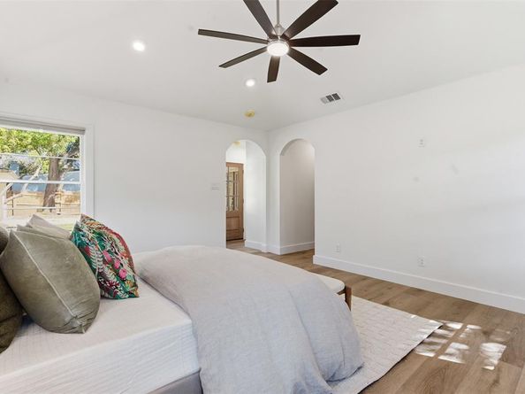 309  Eastwood Avenue , Fort Worth Texas 76107