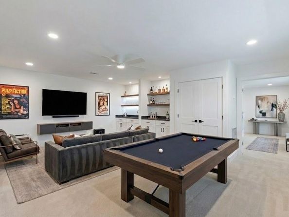 15655  Regal Hill Circle , Dallas Texas 75248