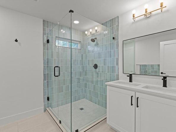 15655  Regal Hill Circle , Dallas Texas 75248