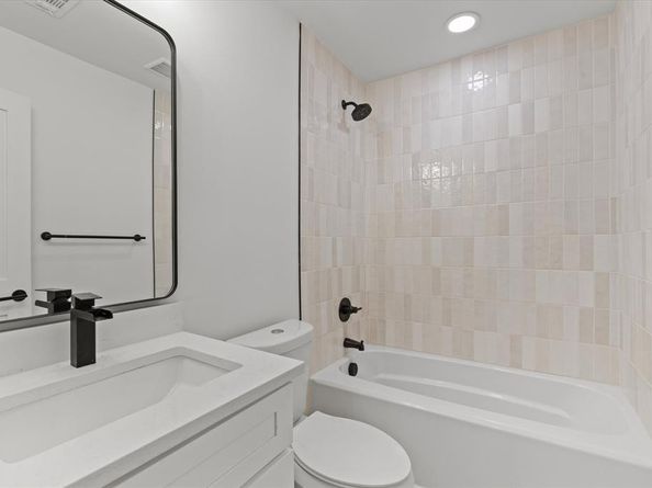 15655  Regal Hill Circle , Dallas Texas 75248