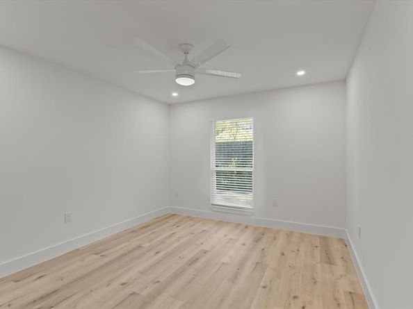 15655  Regal Hill Circle , Dallas Texas 75248