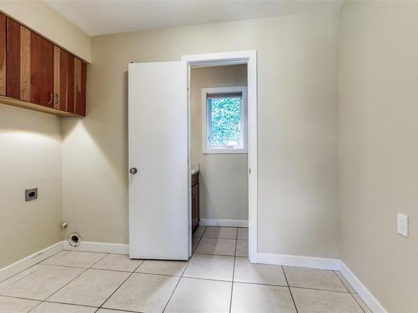 237  Woodcrest Drive , Richardson Texas 75080