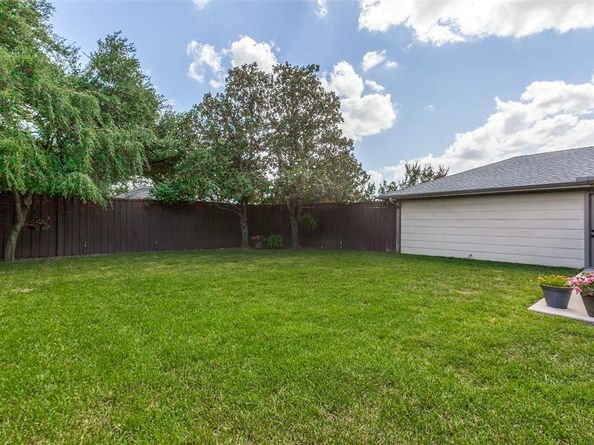 237  Woodcrest Drive , Richardson Texas 75080