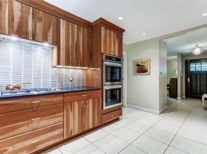 237  Woodcrest Drive , Richardson Texas 75080