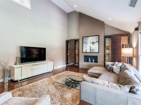 237  Woodcrest Drive , Richardson Texas 75080