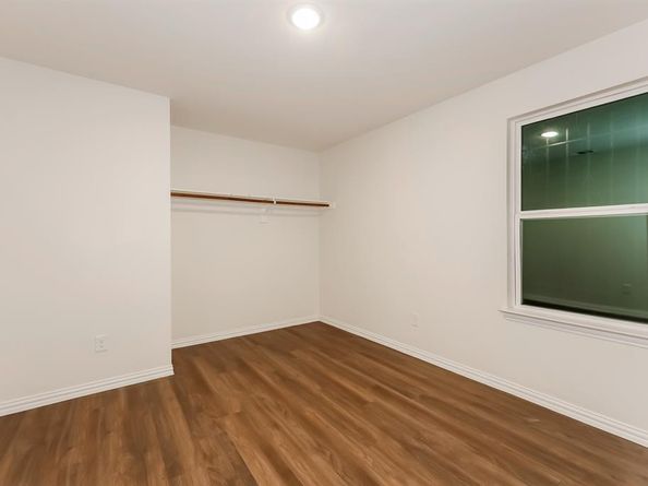 2213  Dillard Street , Fort Worth Texas 76105