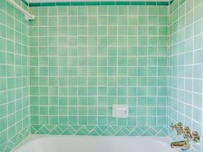 2622  Wynnewood Drive , Dallas Texas 75224