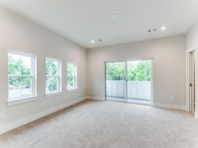 3911  Hawick Lane , Dallas Texas 75220