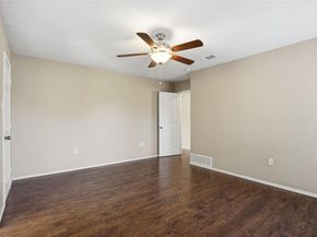 3906  Cedarwood Court , Arlington Texas 76017