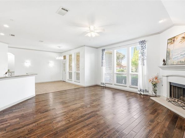 2701  Los Gatos Lane , Fort Worth Texas 76131