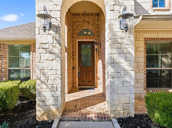 2701  Los Gatos Lane , Fort Worth Texas 76131