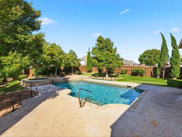 2701  Los Gatos Lane , Fort Worth Texas 76131