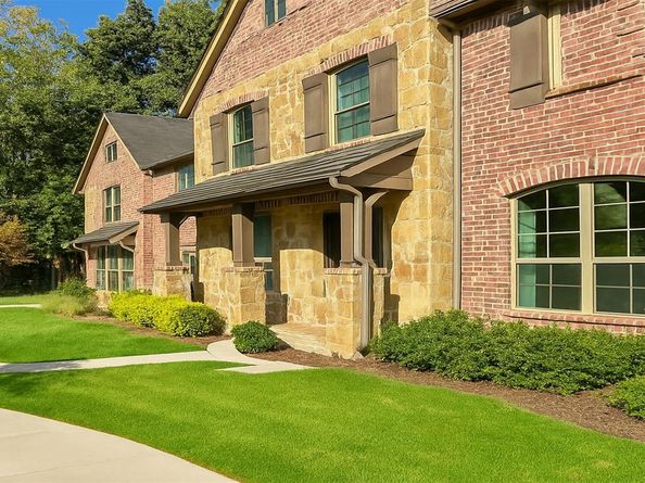 1206  Lake City Avenue , Flower Mound Texas 75028