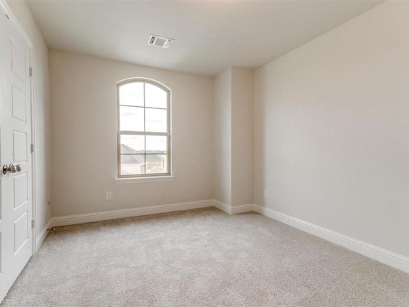 1529  HOmeplace Circle , Mansfield Texas 76063