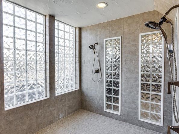 6035  Oak Hollow Drive , Burleson Texas 76028