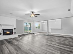 2217  Honey Creek Lane , Arlington Texas 76006